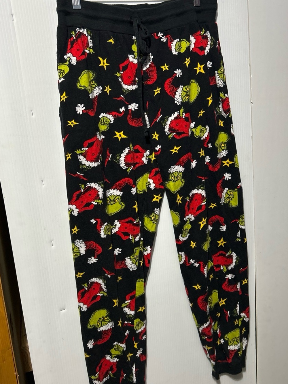 Men's Black Grinch Holiday Joggers - Festive Red & Green Print